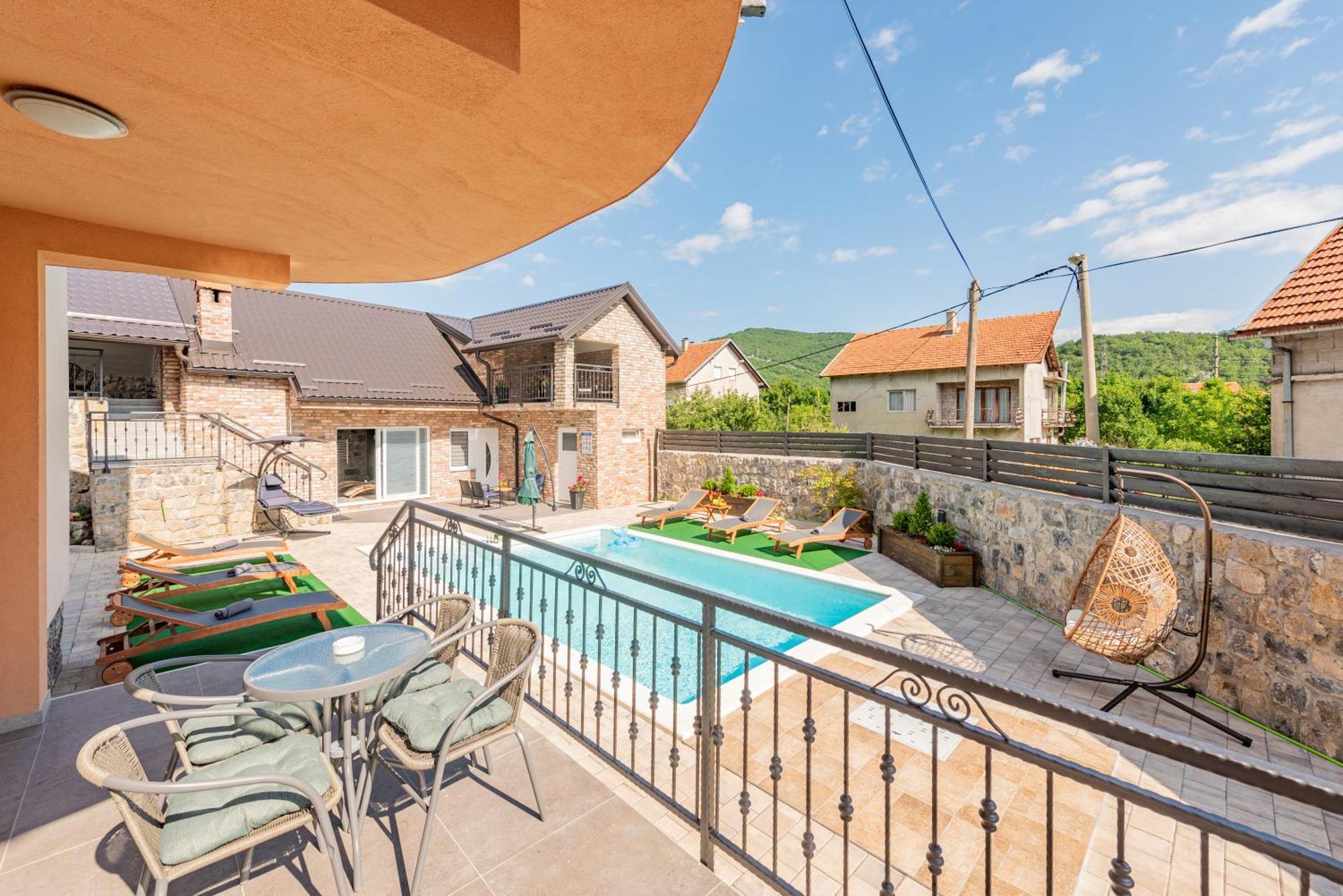 Apartman Toni Gračac Exteriör bild