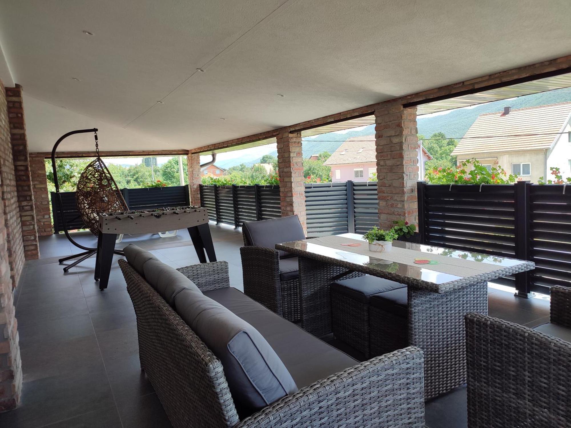 Apartman Toni Gračac Exteriör bild